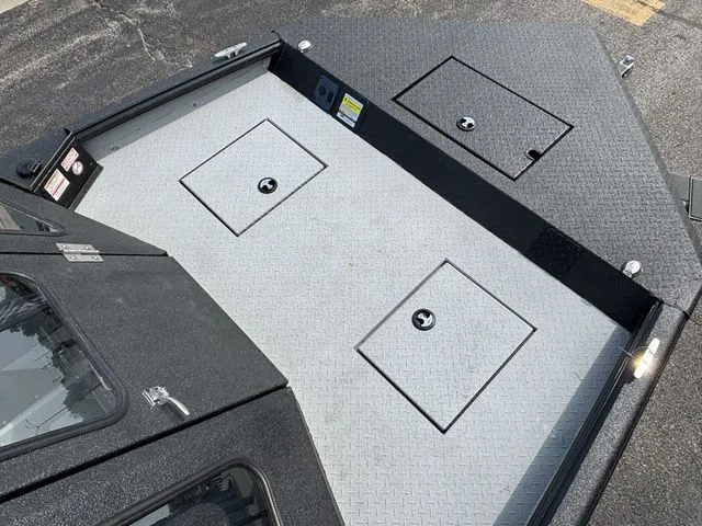 Slide: The Image of SeaArk Dynasty 2.0 2026 - 17