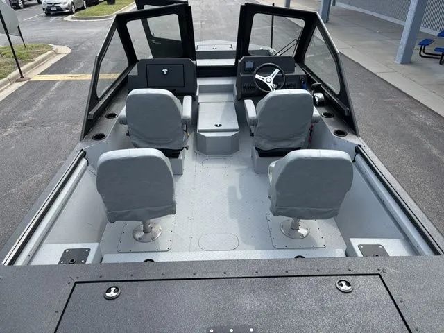 Slide: The Image of SeaArk Dynasty 2.0 2026 - 20