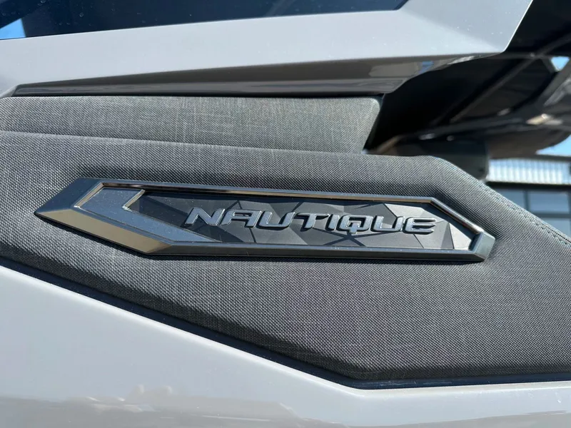 Slide: The Image of Nautique Super Air Nautique G23 Paragon 2026 - 14
