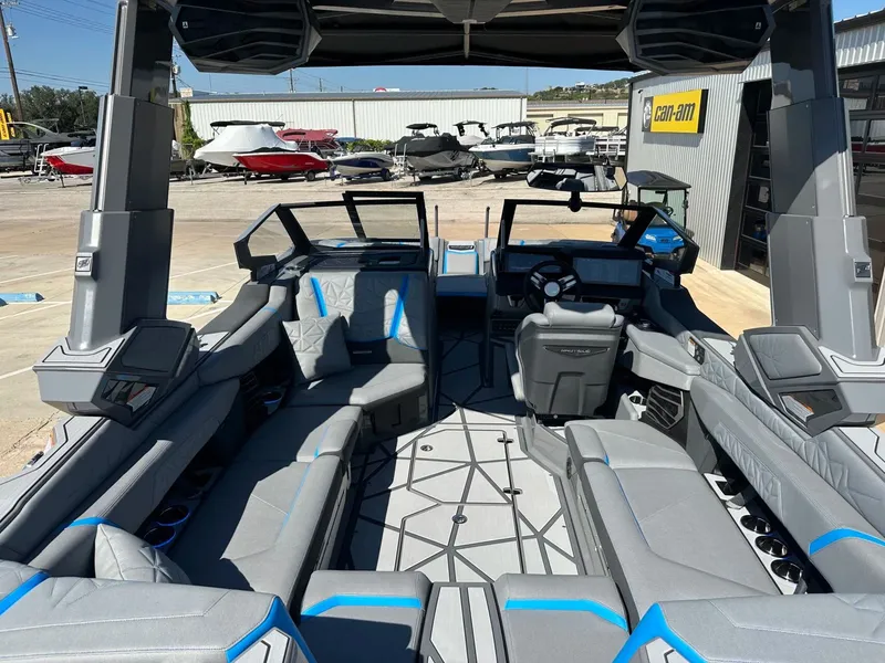 Slide: The Image of Nautique Super Air Nautique G23 Paragon 2026 - 22