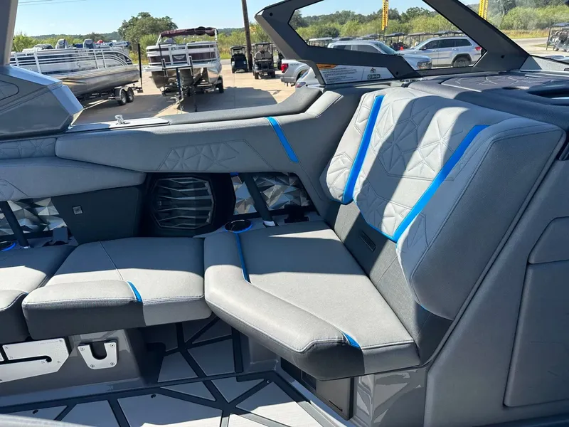 Slide: The Image of Nautique Super Air Nautique G23 Paragon 2026 - 45