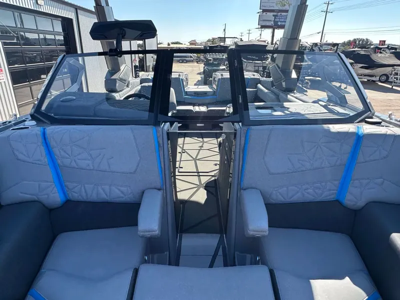 Slide: The Image of Nautique Super Air Nautique G23 Paragon 2026 - 60