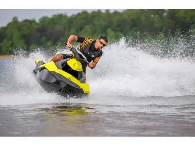 Slide: The Image of Sea-Doo Spark™ 2up 900 H.O. ACE™ 2014 - 19