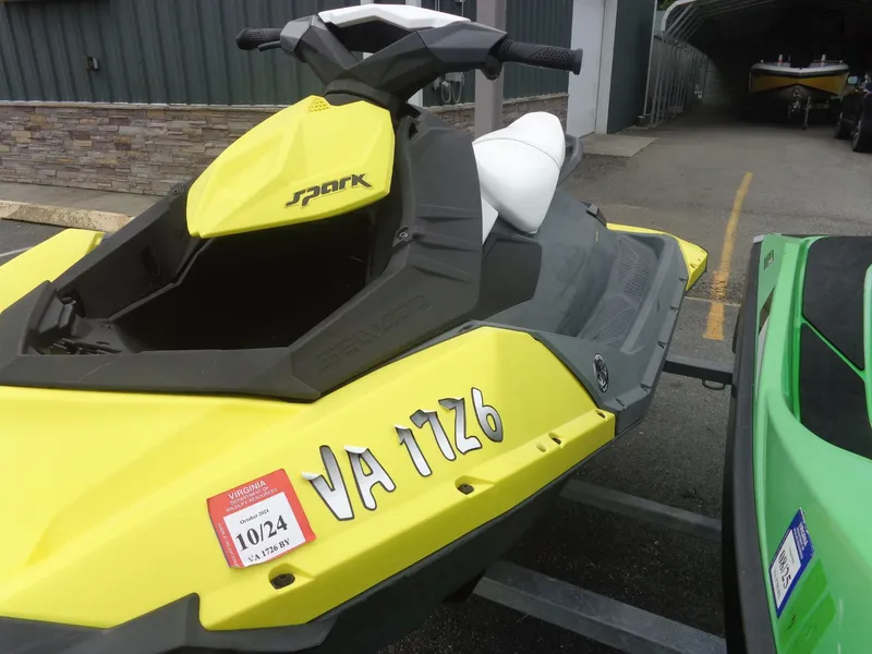 Slide: The Image of Sea-Doo Spark™ 2up 900 H.O. ACE™ 2014 - 7
