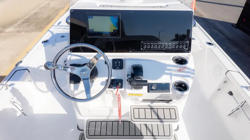 Slide: The Image of Tidewater 2110 Bay Max 2026 - 14