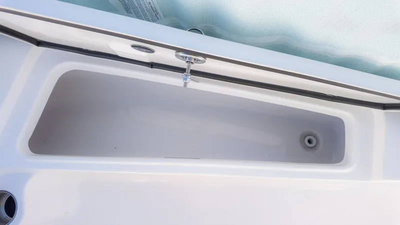 Slide: The Image of Tidewater 210 LXF 2026 - 18