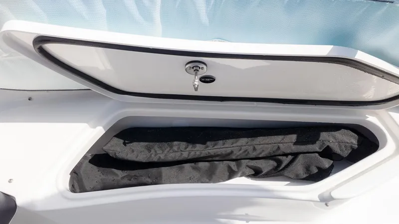 Slide: The Image of Tidewater 220 LXF 2026 - 17