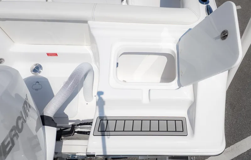 Slide: The Image of Tidewater 220 LXF 2026 - 6