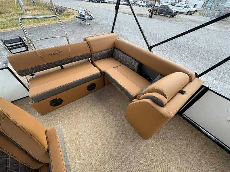 Slide: The Image of Harris CRUISER 230 SL 2026 - 21