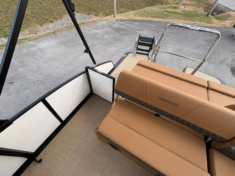 Slide: The Image of Harris CRUISER 230 SL 2026 - 27