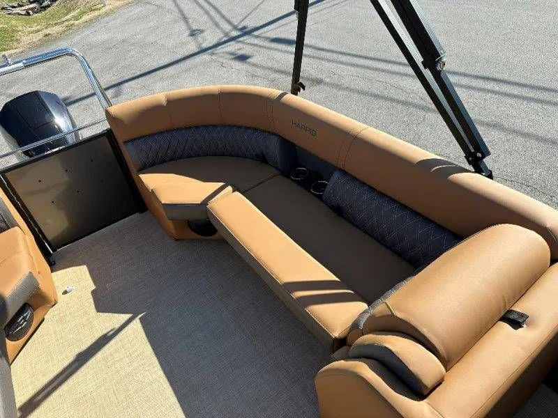 Slide: The Image of Harris Cruiser 250 CWDH 2026 - 18