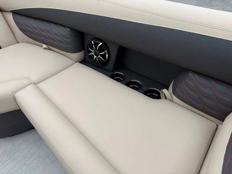 Slide: The Image of Harris Sunliner Sport 230 SLDH 2026 - 17