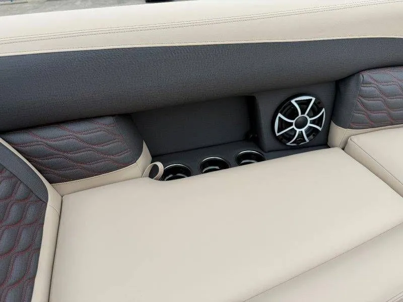 Slide: The Image of Harris Sunliner Sport 230 SLDH 2026 - 28