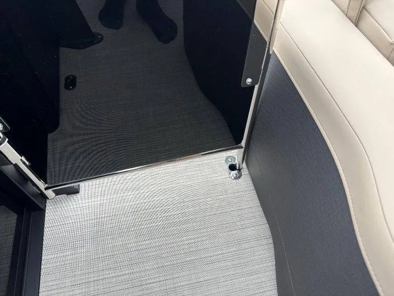 Slide: The Image of Harris Sunliner Sport 230 SLDH 2026 - 35