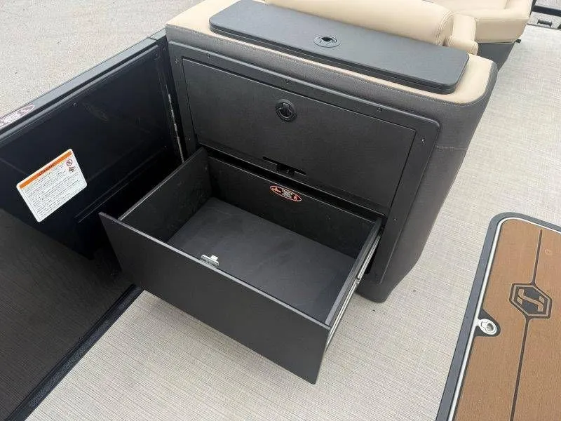 Slide: The Image of Harris Sunliner Sport 230 SLDH 2026 - 36