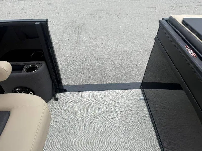 Slide: The Image of Harris Sunliner Sport 230 SLDH 2026 - 61