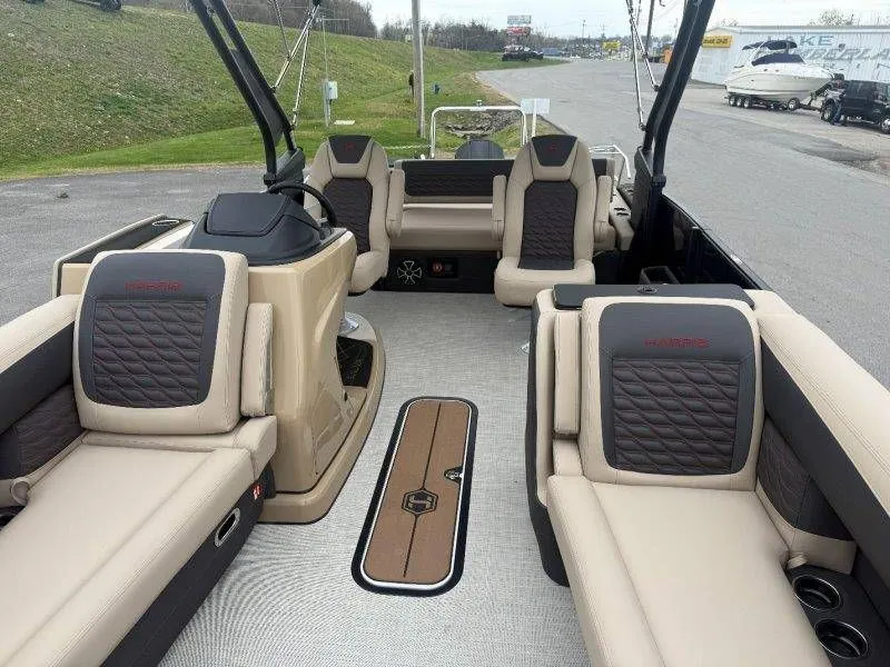 Slide: The Image of Harris Sunliner Sport 230 SLDH 2026 - 86