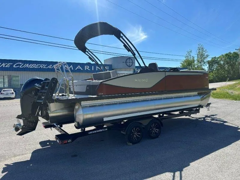 Slide: The Image of Harris Sunliner 250 SLE 2026 - 17