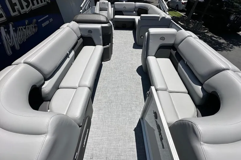 Slide: The Image of 2026 Sun Tracker Party Barge 20 DLX with spacious seating and modern design. - 10