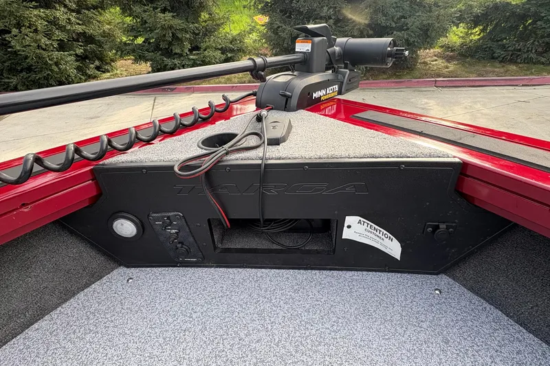 Slide: The Image of 2026 Tracker Targa V-19 Combo boat with Minn Kota trolling motor. - 64