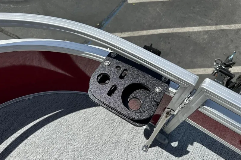 Slide: The Image of 2026 Sun Tracker Bass Buggy 16 XL Select boat accessory mount detail. - 24