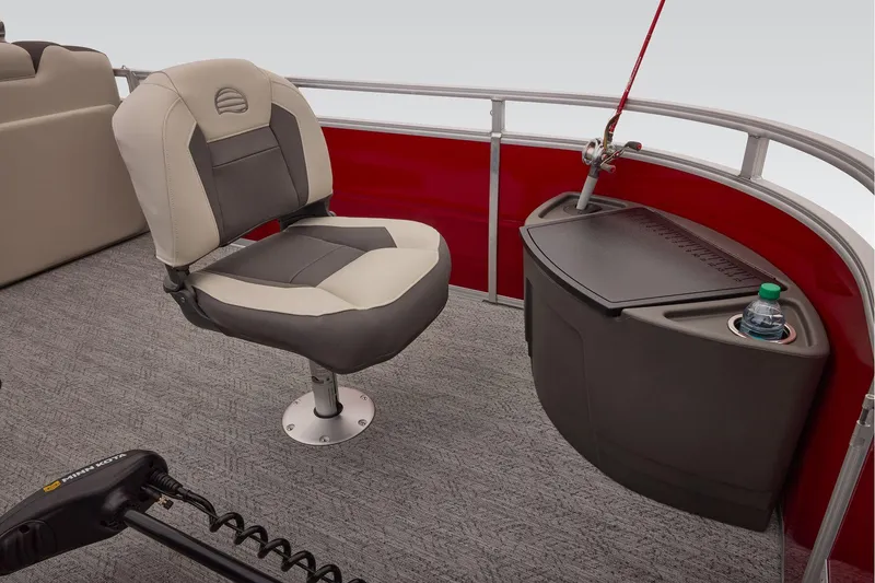 Slide: The Image of Sun Tracker Fishin' Barge 22 DLX 2026 - 26