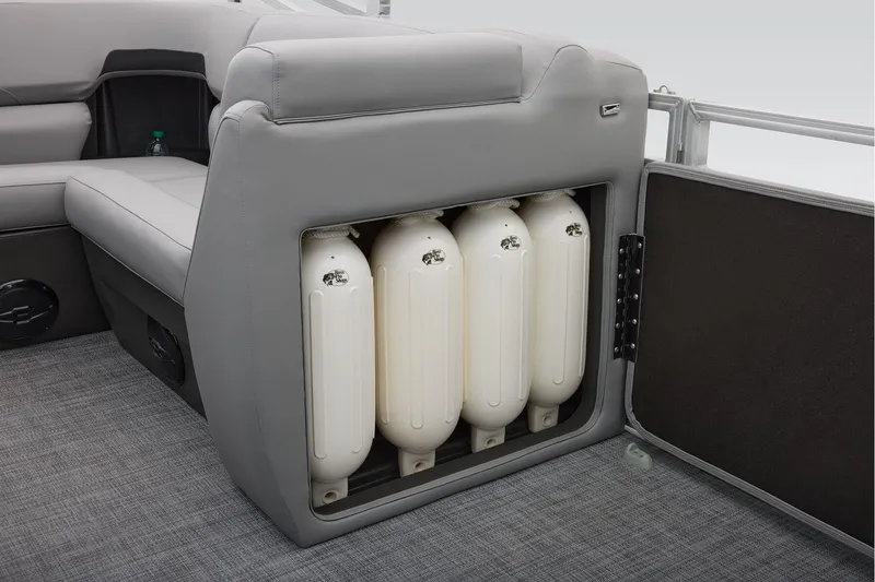 Slide: The Image of 2026 Sun Tracker SportFish 20 DLX boat interior with seating and control panel. - 45