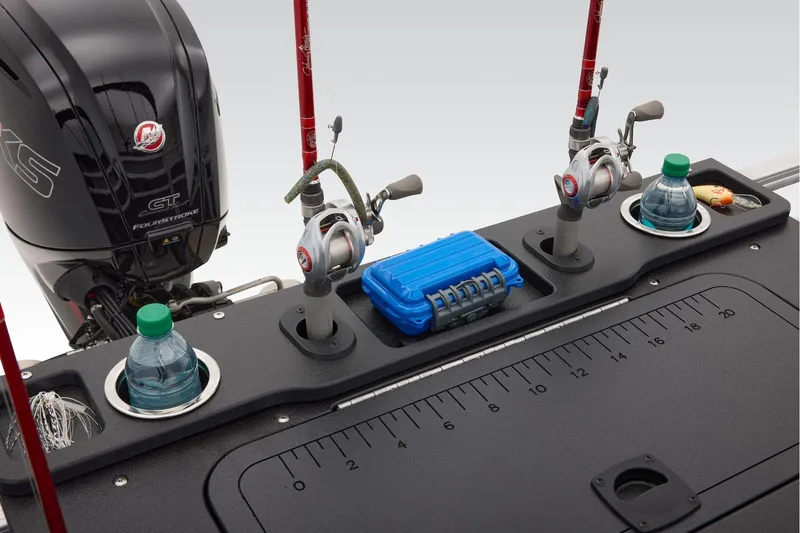 Slide: The Image of Sun Tracker SportFish 20 DLX 2026 - 68