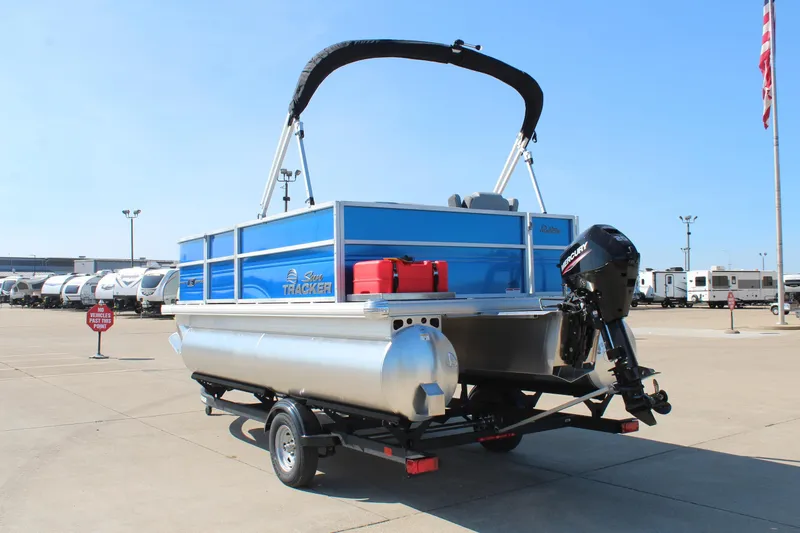 Slide: The Image of Sun Tracker Party Barge 16 DLX 2026 - 7