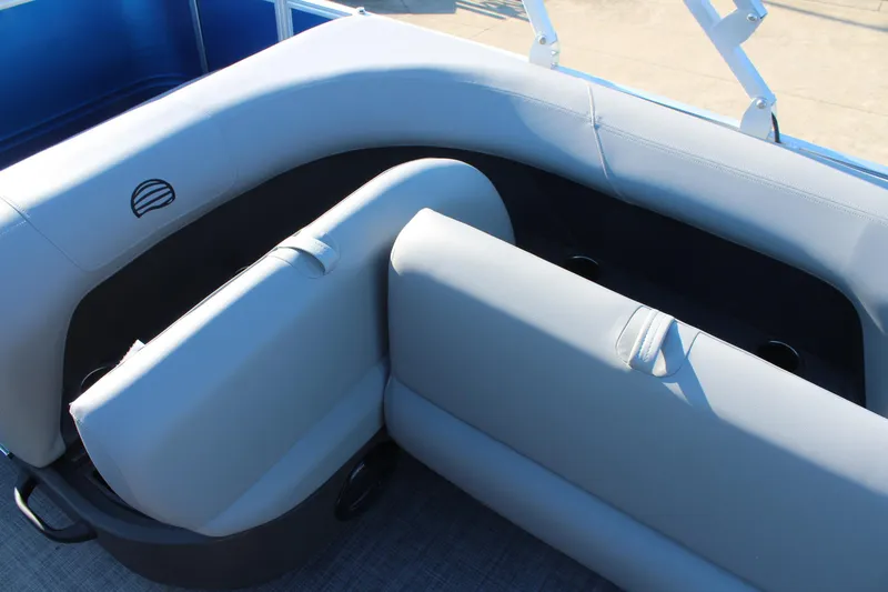 Slide: The Image of Sun Tracker Party Barge 18 DLX 2026 - 18