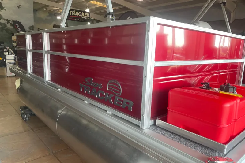 Slide: The Image of Sun Tracker Party Barge 16 DLX 2026 - 2