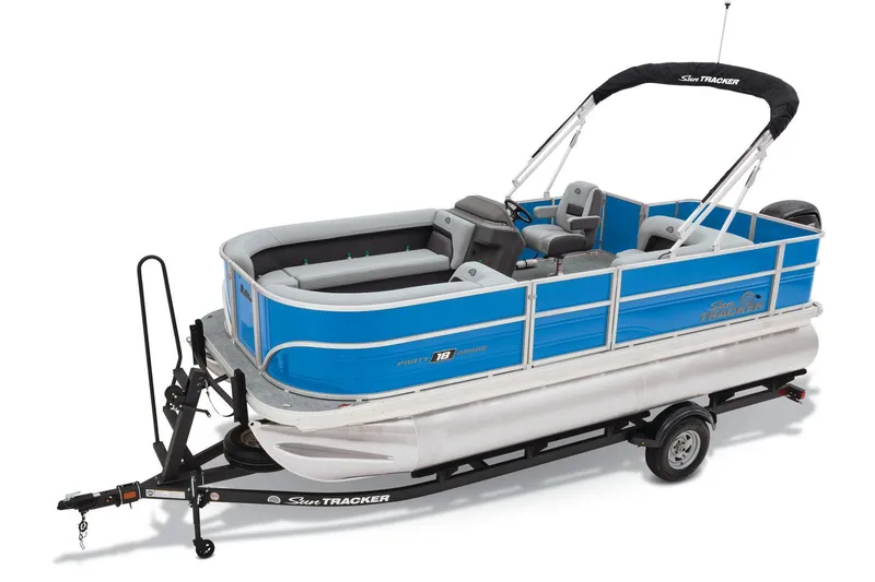 Slide: The Image of Sun Tracker Party Barge 18 DLX 2026 - 9