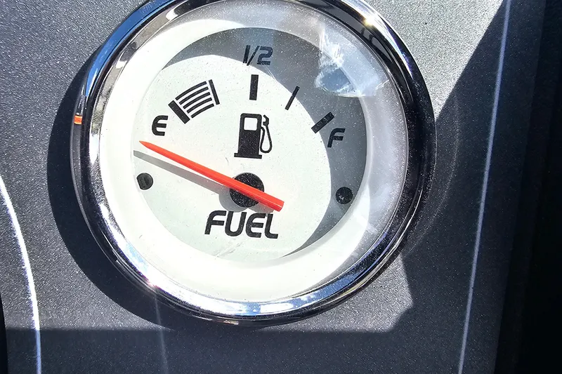 Slide: The Image of Fuel gauge of 2026 Sun Tracker Bass Buggy 18 DLX, showing near full. - 20