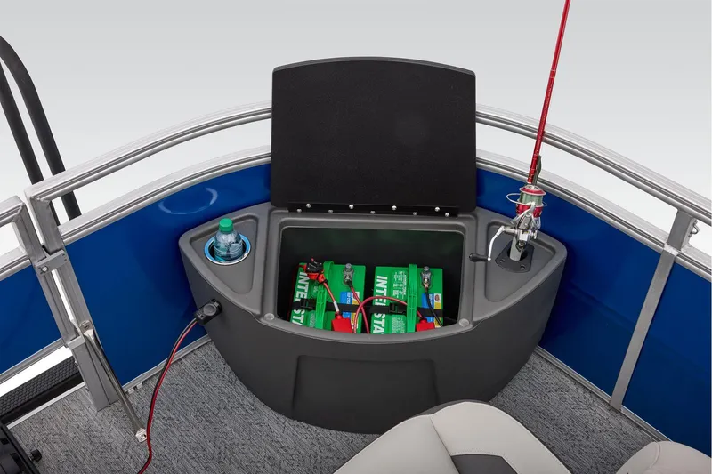 Slide: The Image of 2026 Sun Tracker Fishin' Barge 20 DLX - 29