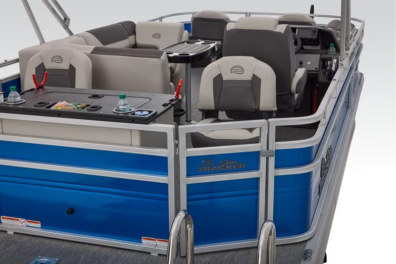 Slide: The Image of Sun Tracker Fishin' Barge 20 DLX 2026 - 70