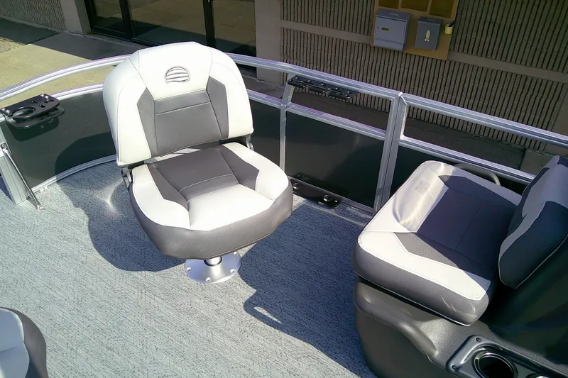 Slide: The Image of 2026 Sun Tracker Bass Buggy 16 XL Select boat seats, featuring modern design and comfort. - 9