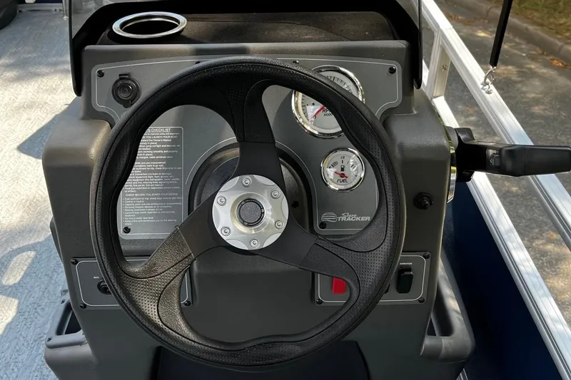 Slide: The Image of Steering console of 2026 Sun Tracker Bass Buggy 18 DLX pontoon boat. - 7