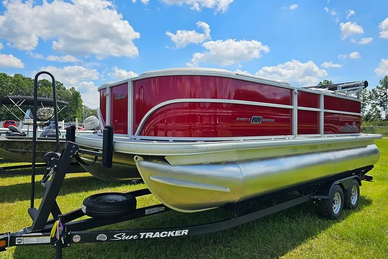 Slide: The Image of Sun Tracker Party Barge 20 DLX 2026 - 2