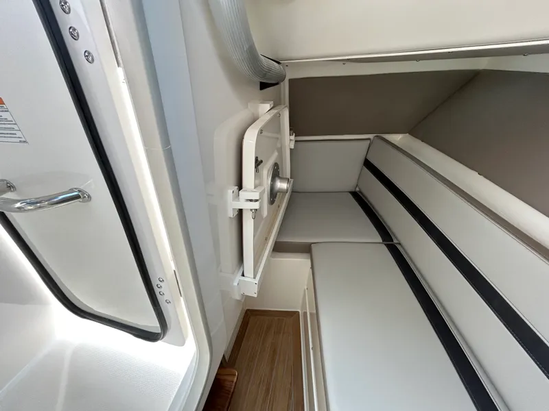 Slide: The Image of Boston Whaler 330 Vantage 2026 - 27