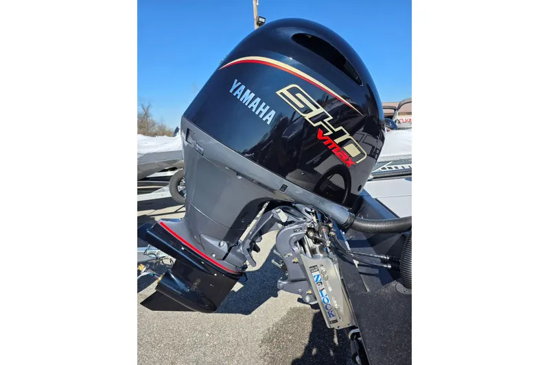 Slide: The Image of Yamaha SHO VMAX outboard motor on 2026 Xpress H20 Bass boat. - 6