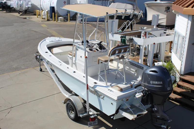 Slide: The Image of Parker 1801 Center Console 2019 - 1