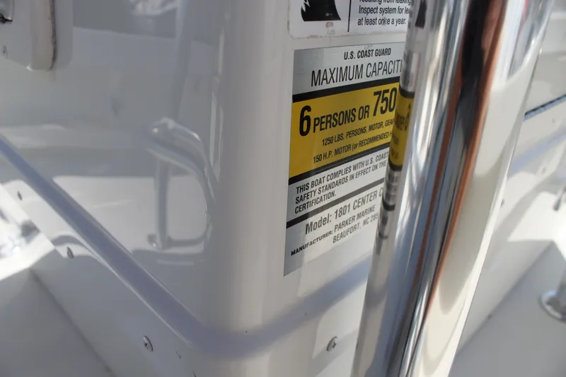 Slide: The Image of Parker 1801 Center Console 2019 - 24