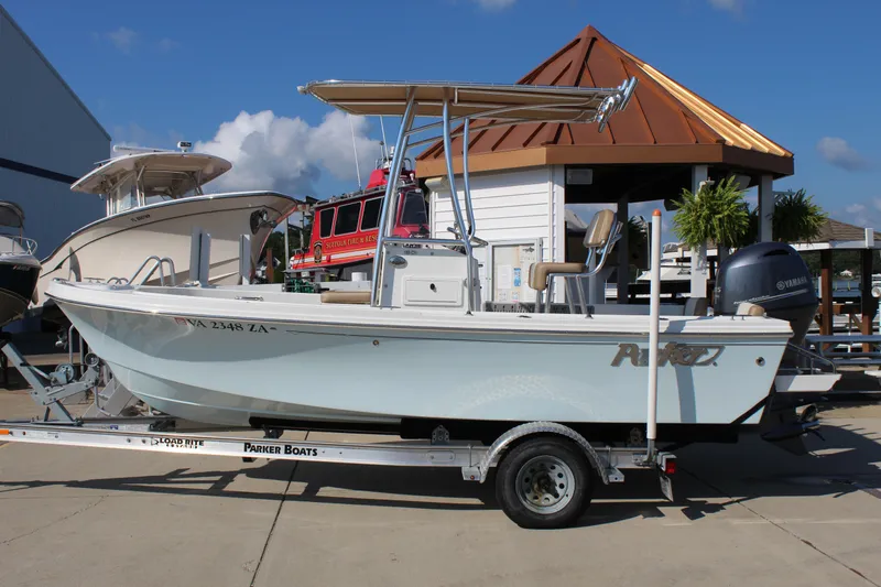 Slide: The Image of Parker 1801 Center Console 2019 - 3