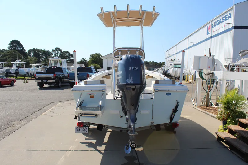 Slide: The Image of Parker 1801 Center Console 2019 - 4