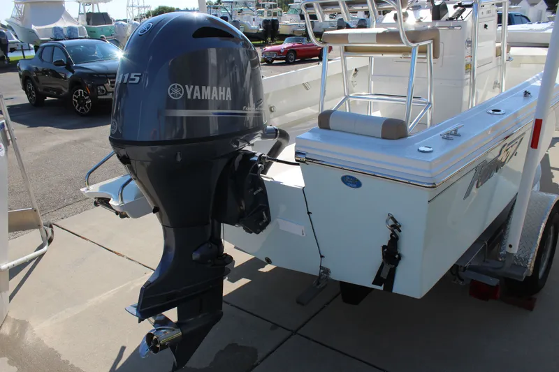 Slide: The Image of Parker 1801 Center Console 2019 - 7