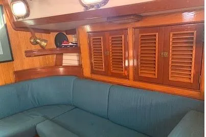 Slide: The Image of Main salon - 18