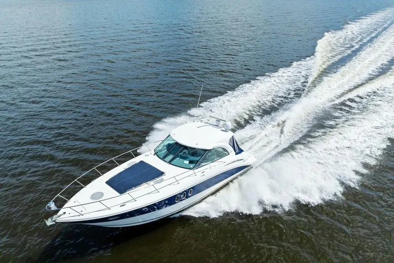 Slide: The Image of 2007 Cruisers 390 Express Cruiser 'Bay Burns' - 54