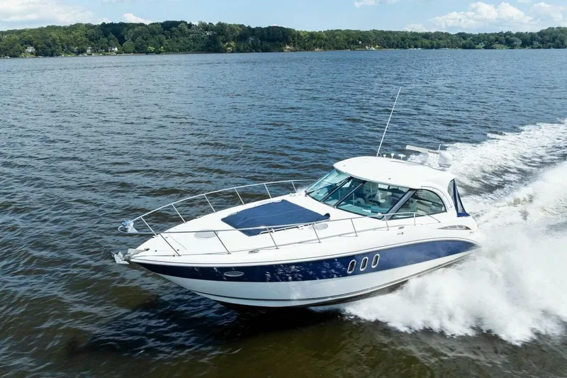 Slide: The Image of 2007 Cruisers 390 Express Cruiser 'Bay Burns' - 59