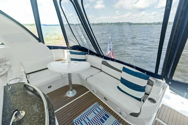 Slide: The Image of 2007 Cruisers 390 Express Cruiser 'Bay Burns' - 6