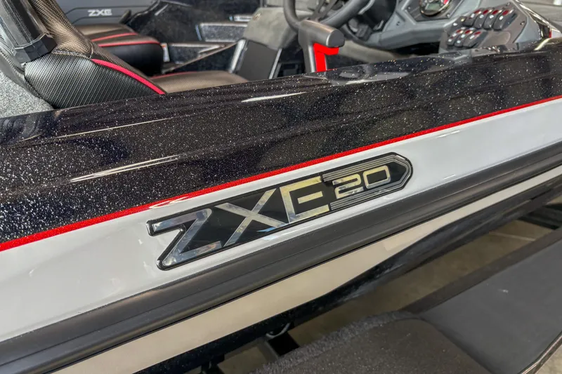 Slide: The Image of 2026 Skeeter ZXE20 boat interior with sleek design and modern controls. - 11